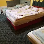 Lillafuered Kapuja Fogado Guest house 2*