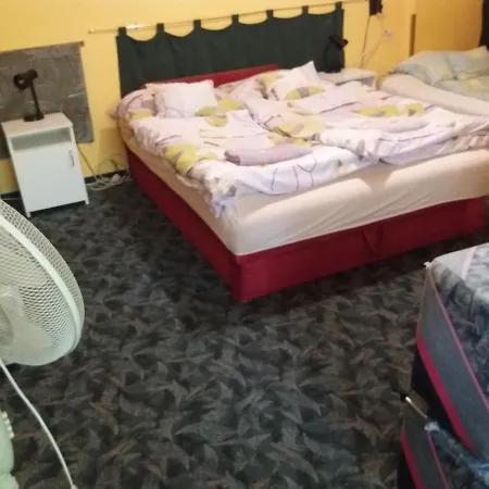 ホテル Lillafuered Kapuja 2*